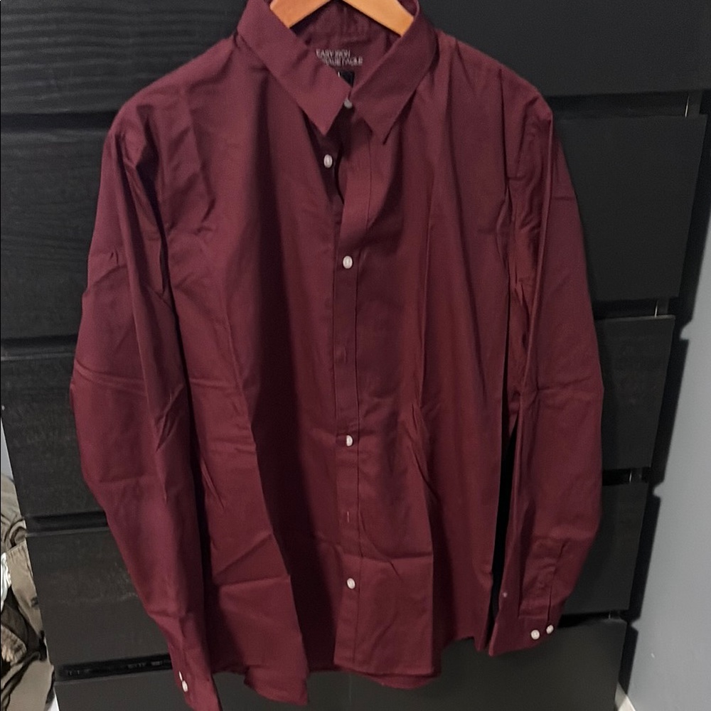 Men's Classic Button-Down Shirt - Burgundy